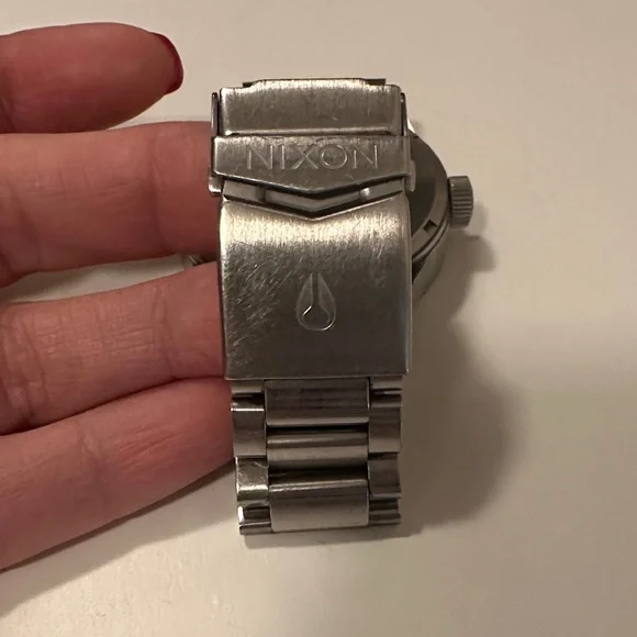 Nixon Never Be Late Sentry Watch with Stainless Steel Band - Picture 4 of 6